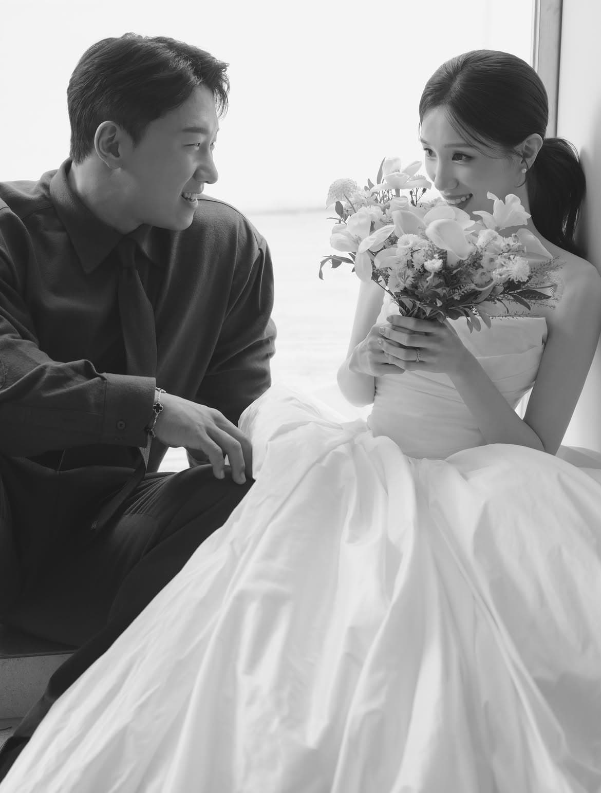 올라잇 박재훈 결혼 발표